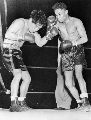 Boxing Action; H. Armstrong, Arizmendi